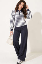 https://cdn.pazarium.com.tr/yarim-yaka-fermuarli-cizgili-sweatshirt-lacivert-838770-20-B.jpg