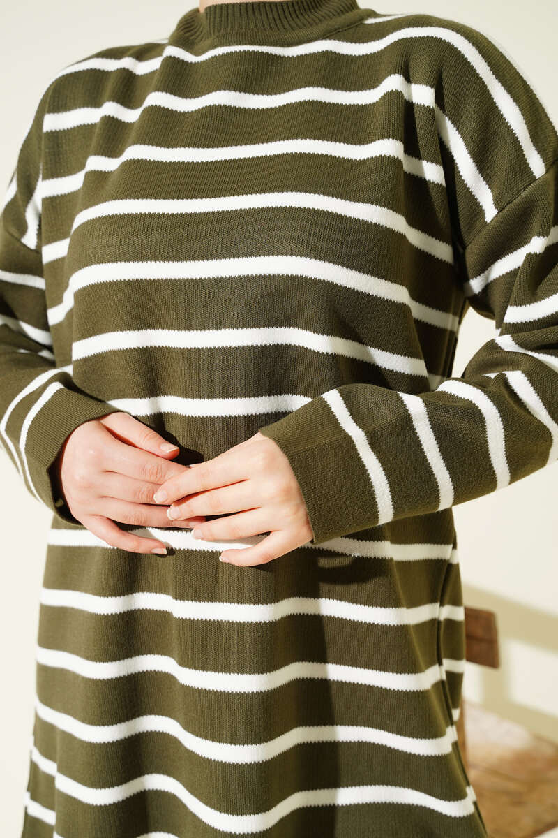 Yatay Çizgi Detaylı Basic Triko Tunik