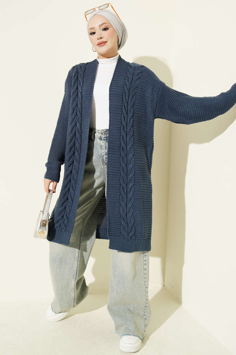 https://cdn.pazarium.com.tr/yatay-cizgi-kabartmali-triko-hirka-indigo-825825-20-B.jpg