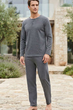 https://cdn.pazarium.com.tr/yatay-cizgili-interlok-erkek-pijama-takimi-fume-840497-20-B.jpg