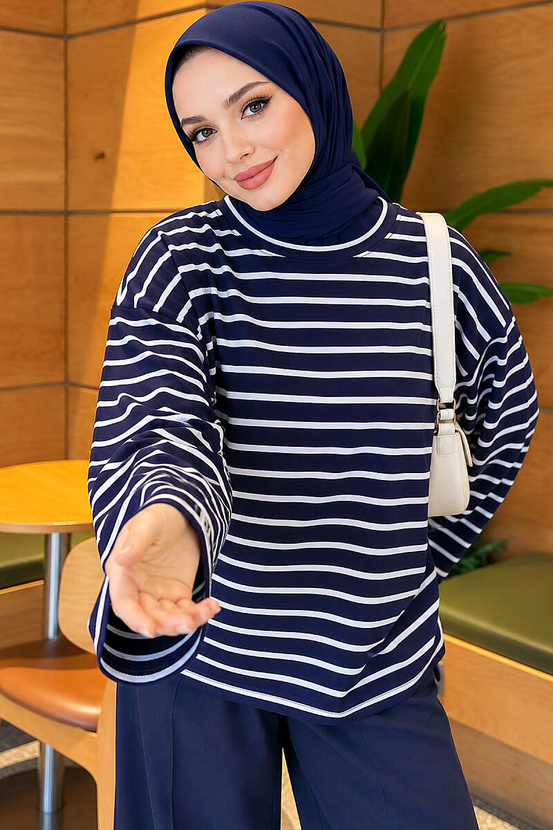 https://cdn.pazarium.com.tr/yatay-cizgili-viskon-tunik-lacivert-841257-20-B.jpg