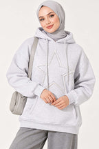https://cdn.pazarium.com.tr/yildiz-armali-uc-iplik-sweatshirt-gri-840574-20-B.jpg