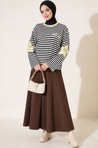 https://cdn.pazarium.com.tr/yildiz-baskili-cizgi-sweatshirt-sari-840984-20-B.jpg