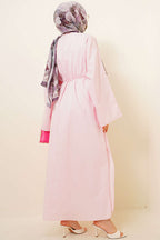 https://cdn.pazarium.com.tr/yirtmacli-ip-kusakli-uzun-tunik-pembe-803626-19-B.jpg
