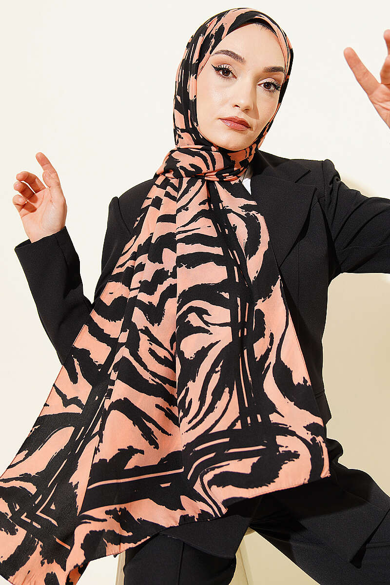 Zebra Desen Medine İpeği Şal Yavru Ağzı