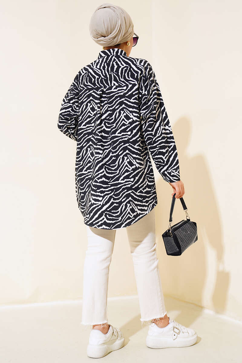 https://cdn.pazarium.com.tr/zebra-desen-oversize-gomlek-siyah-496982-11-B.jpg