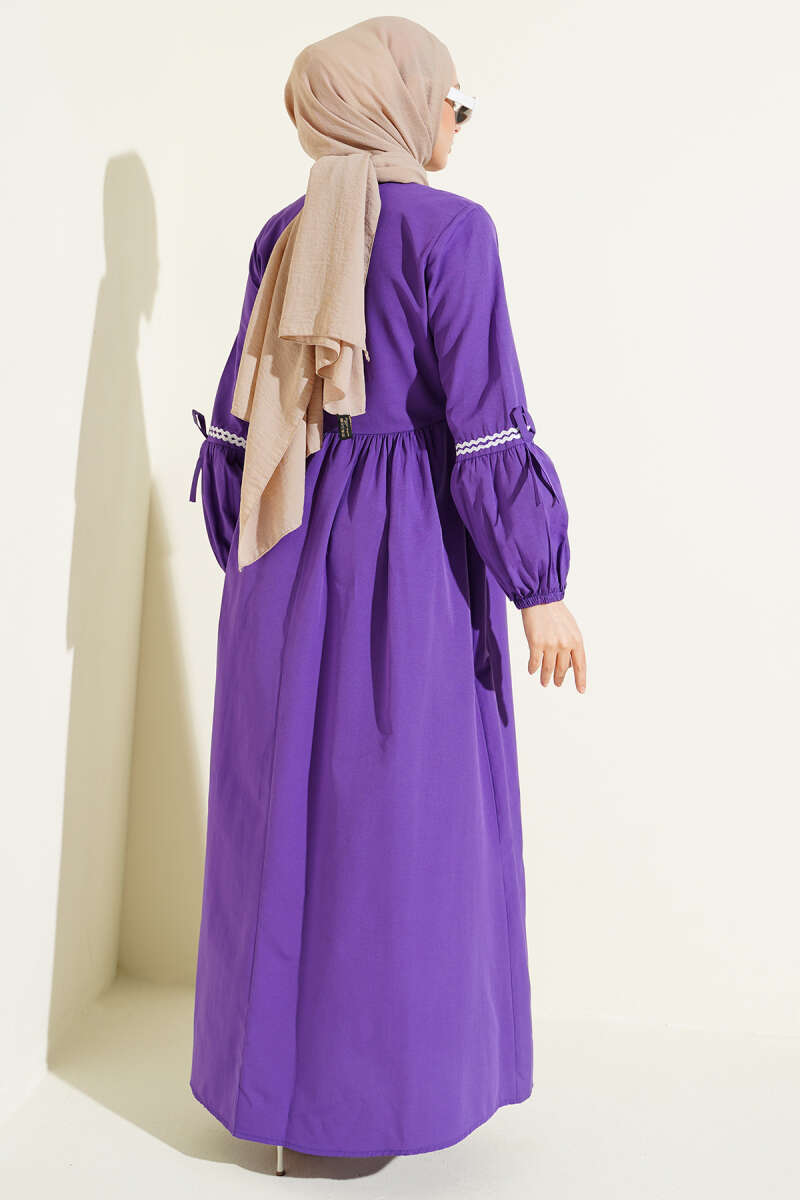 Zigzag Nakışlı Yan İpli Poplin Elbise
